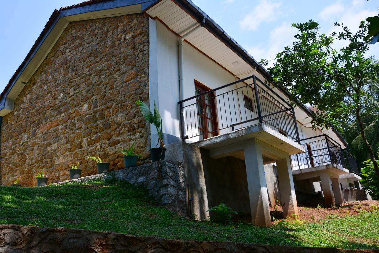 Paradise Forest Garden Hotel Matale Exterior photo