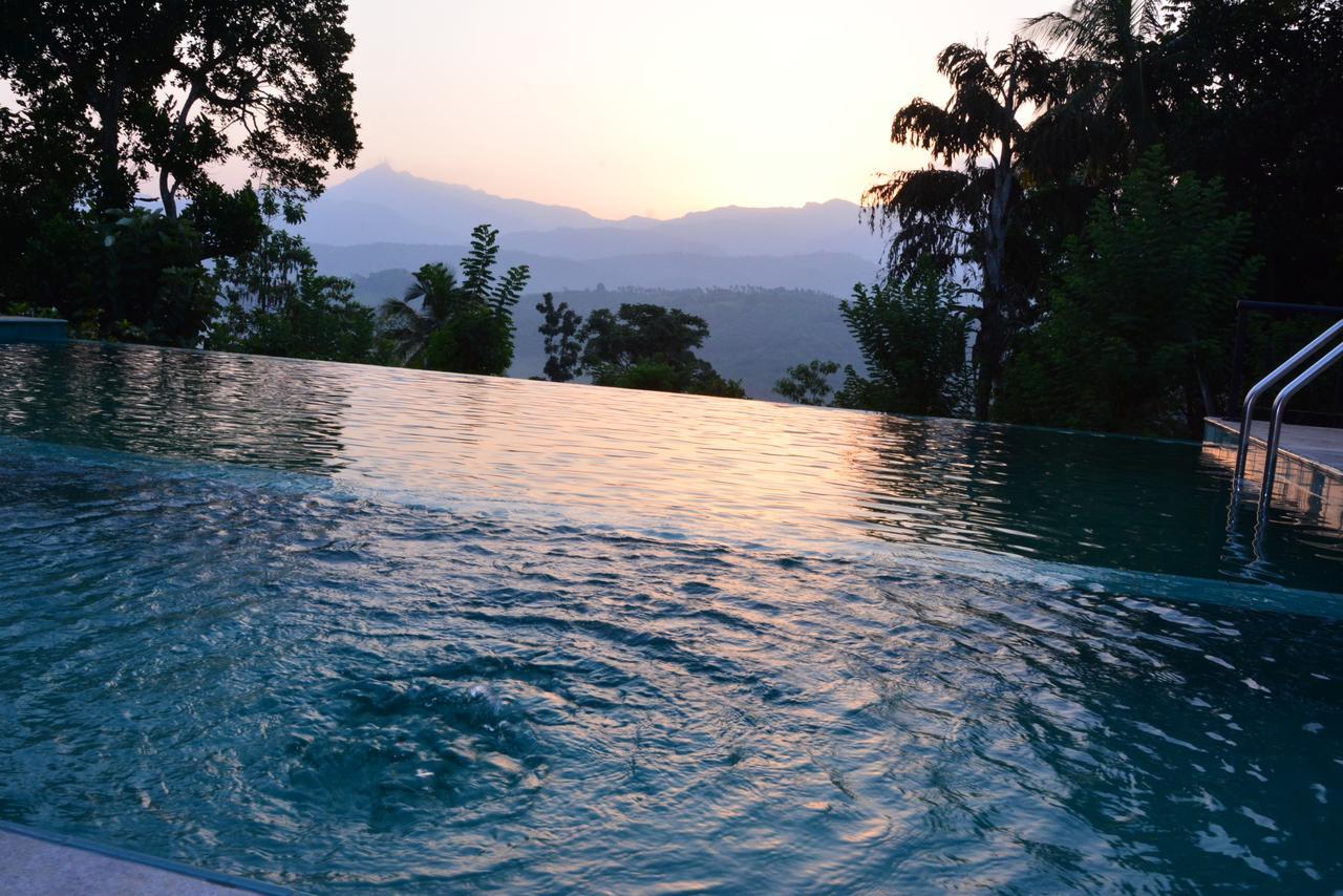 Paradise Forest Garden Hotel Matale Exterior photo